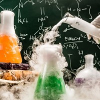 Подготовка к ЦТ, ЦЭ по химии онлайн - почему именно мы?